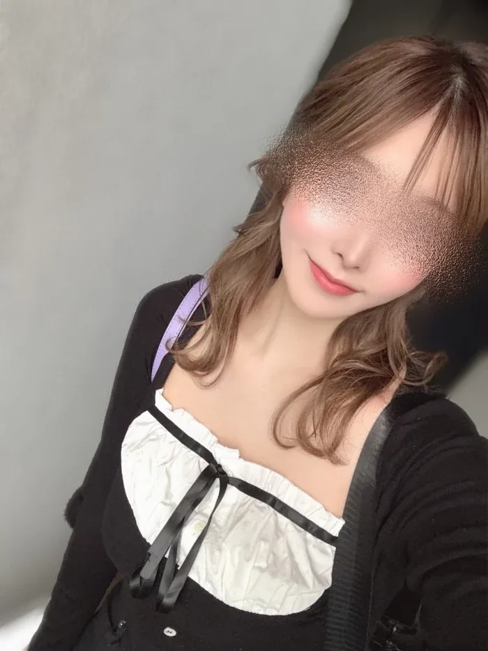 231247b8cngtksqgg8jmqr.jpg