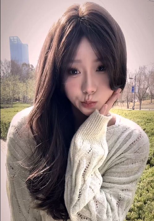 231358f22f23f49ye2wk44.png